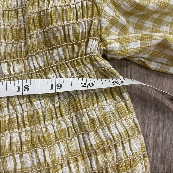 MAX STUDIO Top XL Smocked Yellow Gingham Plaid Puff Sleeve Ruffle Cottagecore - Picture 6 of 8